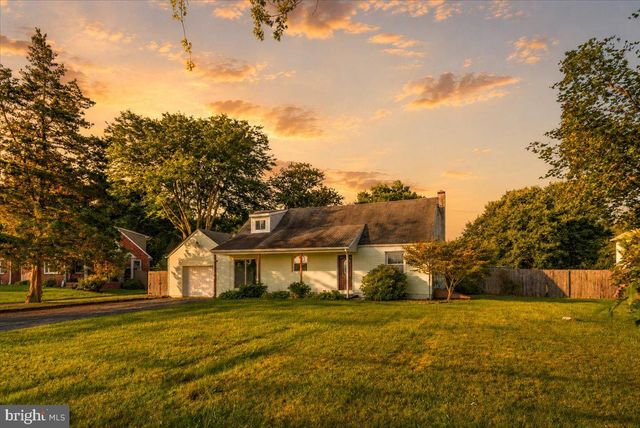 70 RIDGE RD, Phoenixville, PA 19460