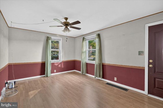 70 RIDGE RD, Phoenixville, PA 19460