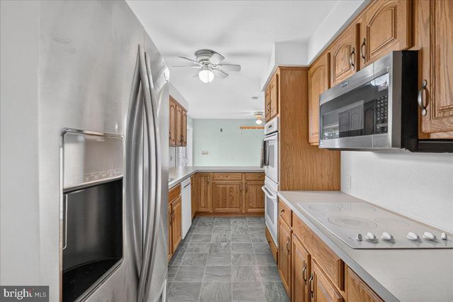 70 RIDGE RD, Phoenixville, PA 19460