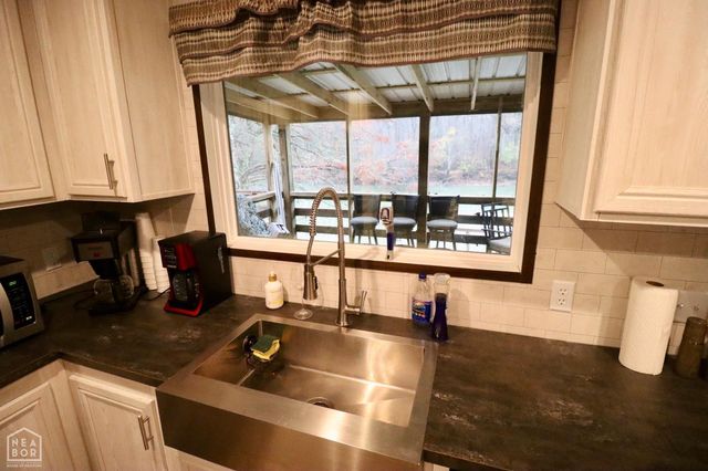 19 Clay 235, Knobel, AR 72435