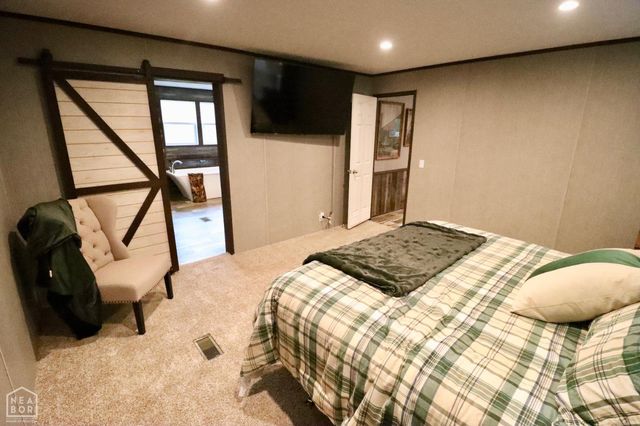 19 Clay 235, Knobel, AR 72435