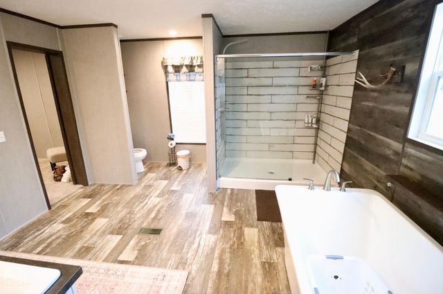 19 Clay 235, Knobel, AR 72435