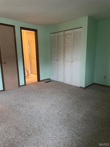 7410 Liberty Avenue, University City, MO 63130