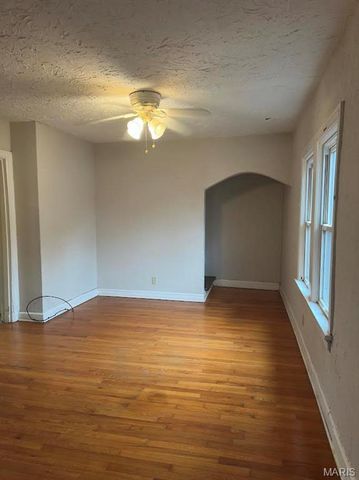 7410 Liberty Avenue, University City, MO 63130