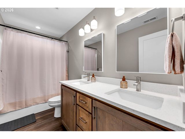 3611 Ne MINNEHAHA St, Vancouver, WA 98661