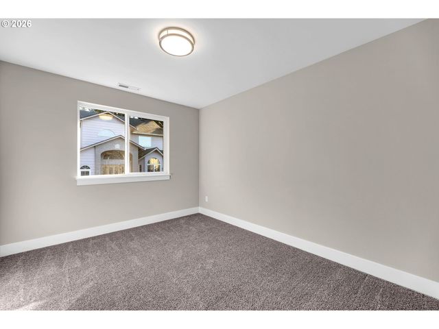 3611 Ne MINNEHAHA St, Vancouver, WA 98661