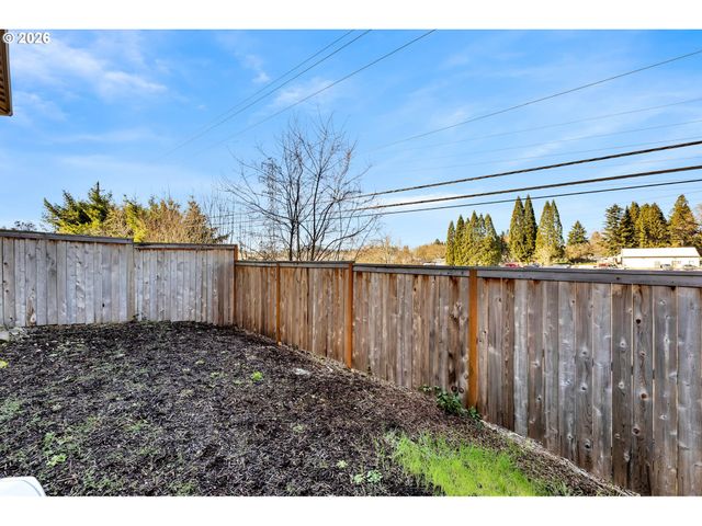 3611 Ne MINNEHAHA St, Vancouver, WA 98661