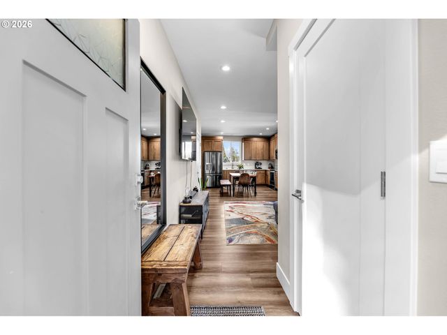 3611 Ne MINNEHAHA St, Vancouver, WA 98661