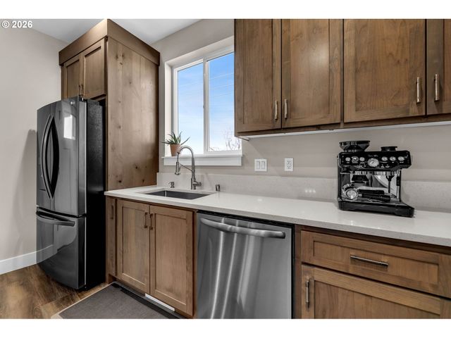 3611 Ne MINNEHAHA St, Vancouver, WA 98661