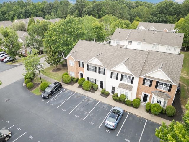 424 Nomar Road, Raleigh, NC 27610