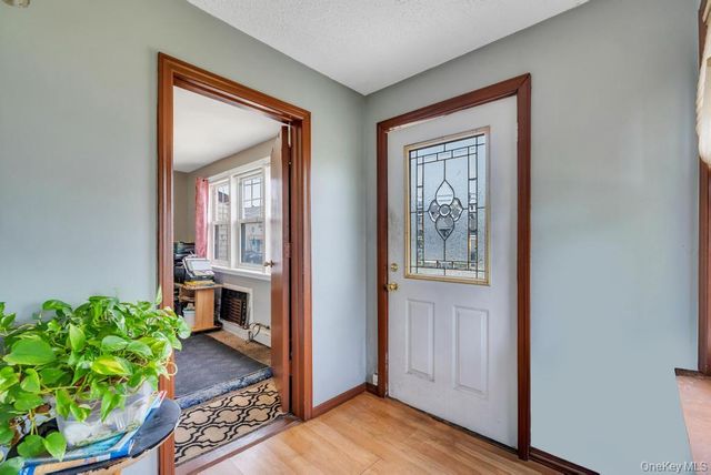 20 Ronald Place, Roosevelt, NY 11575
