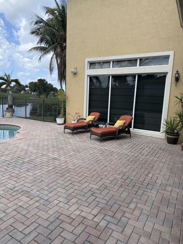 7689 NW 117th Lane, Parkland, FL 33076