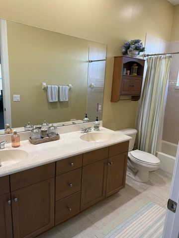 7689 NW 117th Lane, Parkland, FL 33076