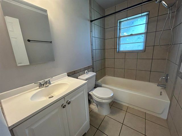 107 Maple St, Elgin, OK 73538