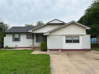 107 Maple St, Elgin, OK 73538