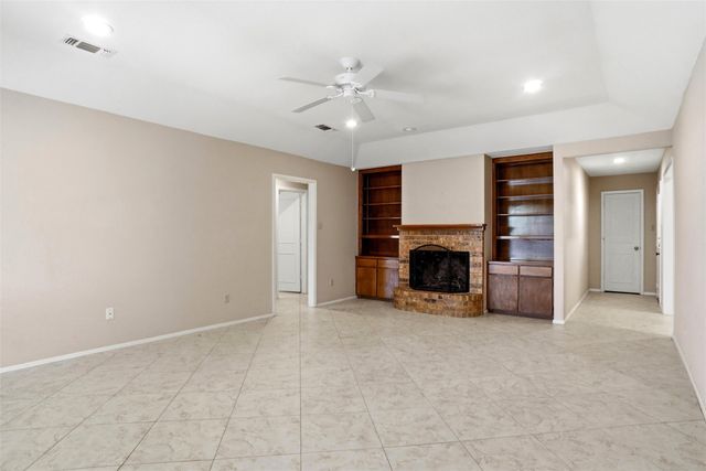4861 Ledgestone Court, Fort Worth, TX 76132