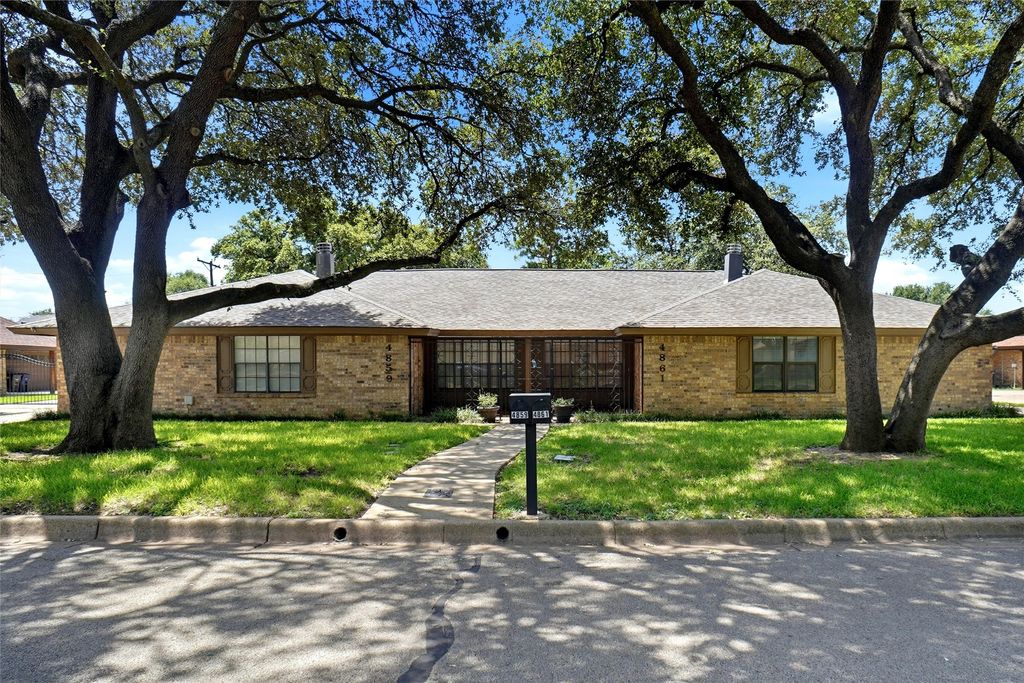 4861 Ledgestone Court, Fort Worth, TX 76132