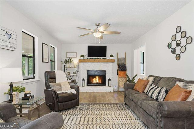 404 Brooks Street, Dallas, GA 30157