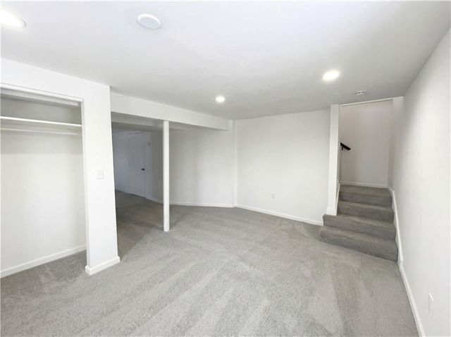 804 Sunset Avenue, Liberty, MO 64068