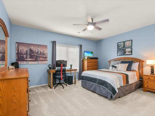 2600 NE Amanda Lane, Blue Springs, MO 64029