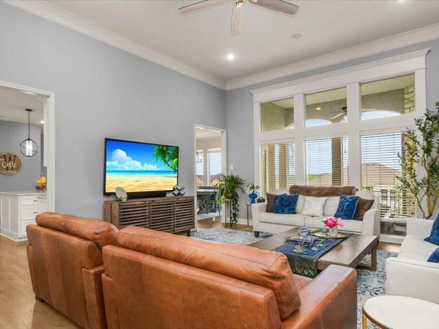 2600 NE Amanda Lane, Blue Springs, MO 64029