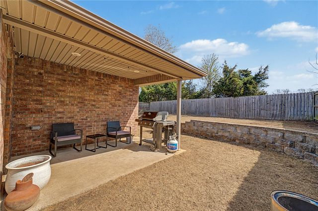 1705 K Place, Rogers, AR 72756