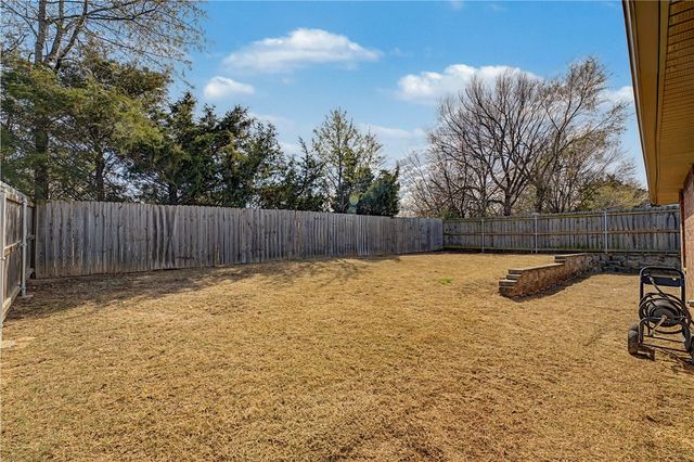 1705 K Place, Rogers, AR 72756