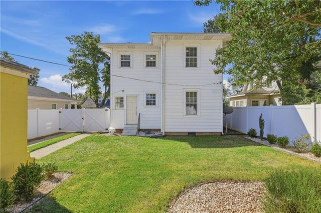 415 W 25th Street, Winston-salem, NC 27105
