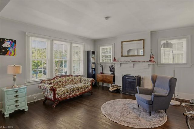 415 W 25th Street, Winston-salem, NC 27105