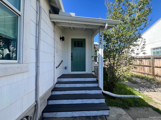 925 DONALDSON AVE, San Antonio, TX 78228