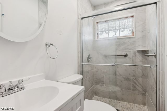 25 Morsell Pl, Old Bridge Twp., NJ 08857