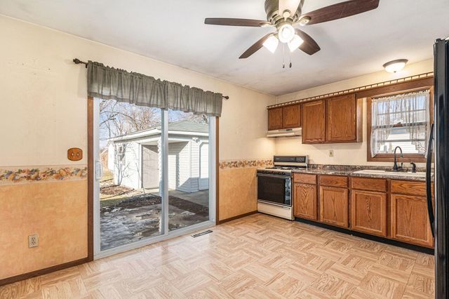 601 Aspen Street, Hebron, IN 46341