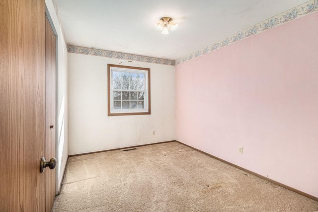 601 Aspen Street, Hebron, IN 46341