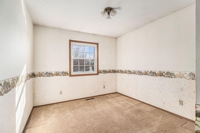 601 Aspen Street, Hebron, IN 46341