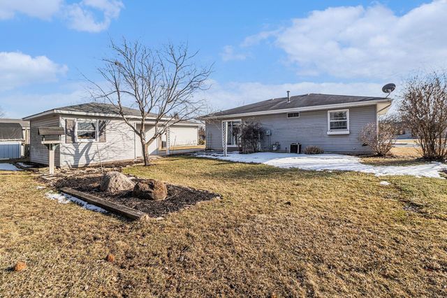 601 Aspen Street, Hebron, IN 46341