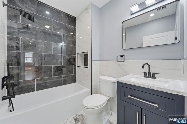 153 Brookside Avenue, Irvington, NJ 07111