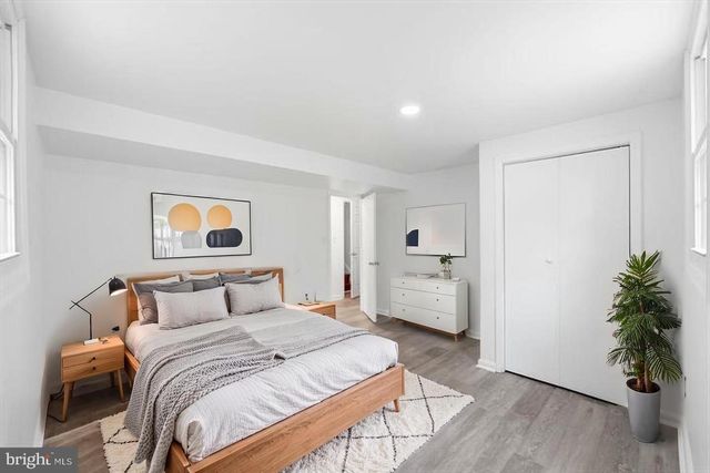 9705 LOCUST AVE, Lanham, MD 20706