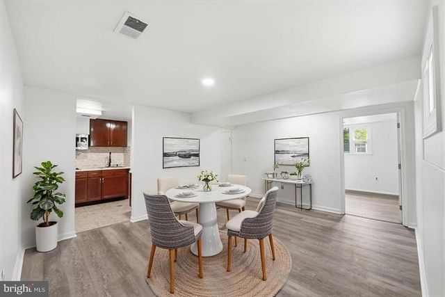 9705 LOCUST AVE, Lanham, MD 20706