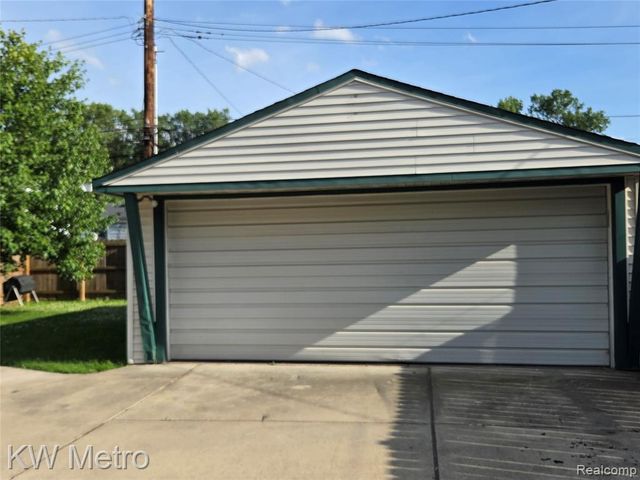 1422 Millard Avenue, Royal Oak, MI 48073