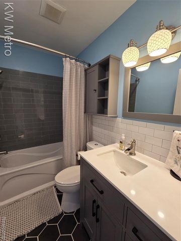 1422 Millard Avenue, Royal Oak, MI 48073