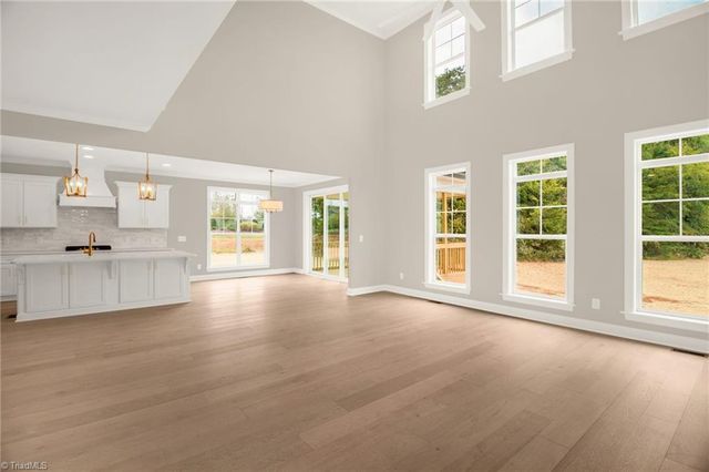 3106 Pasture View Drive, Summerfield, NC 27358