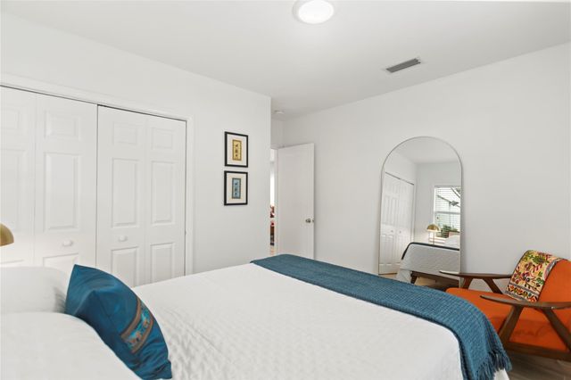 1736 NE 18th Street, Fort Lauderdale, FL 33305