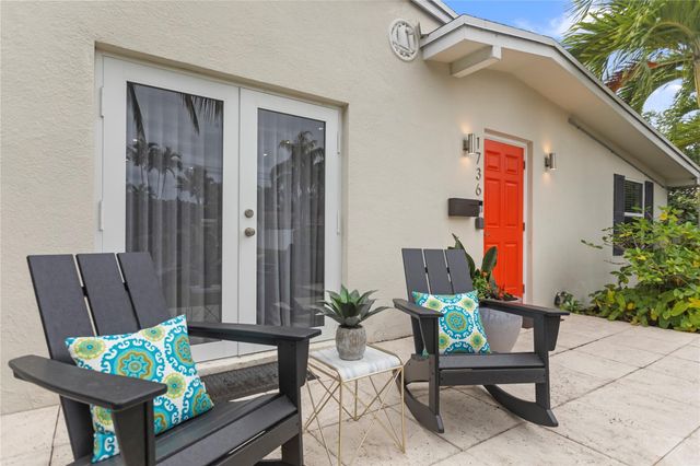 1736 NE 18th Street, Fort Lauderdale, FL 33305