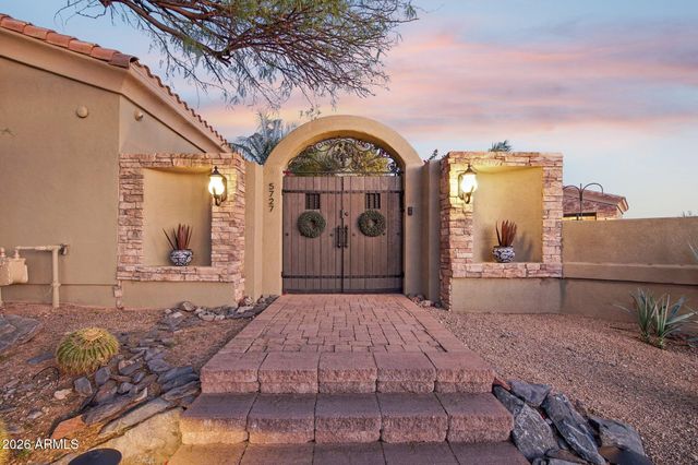 5727 E CANYON RIDGE NORTH Drive, Cave Creek, AZ 85331