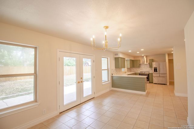 905 E Inez, Beeville, TX 78102