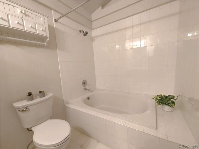 4220 E 119th Pl B, Thornton, CO 80233