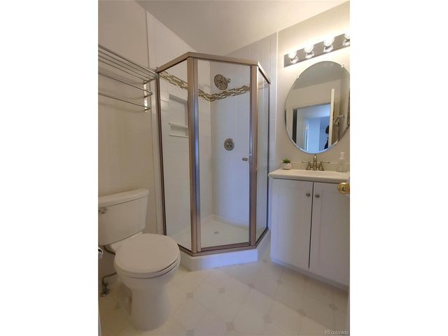 4220 E 119th Pl B, Thornton, CO 80233