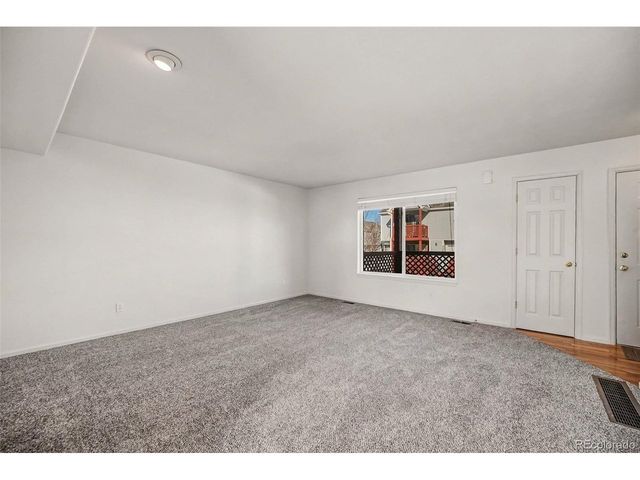 4220 E 119th Pl B, Thornton, CO 80233