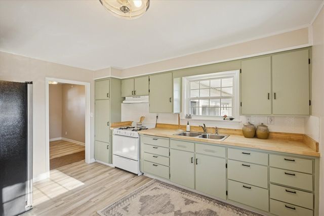 332 Mill Street, Trufant, MI 49347