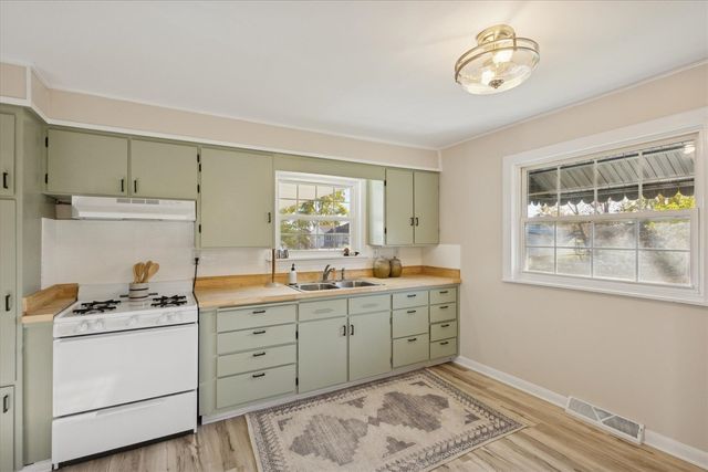 332 Mill Street, Trufant, MI 49347